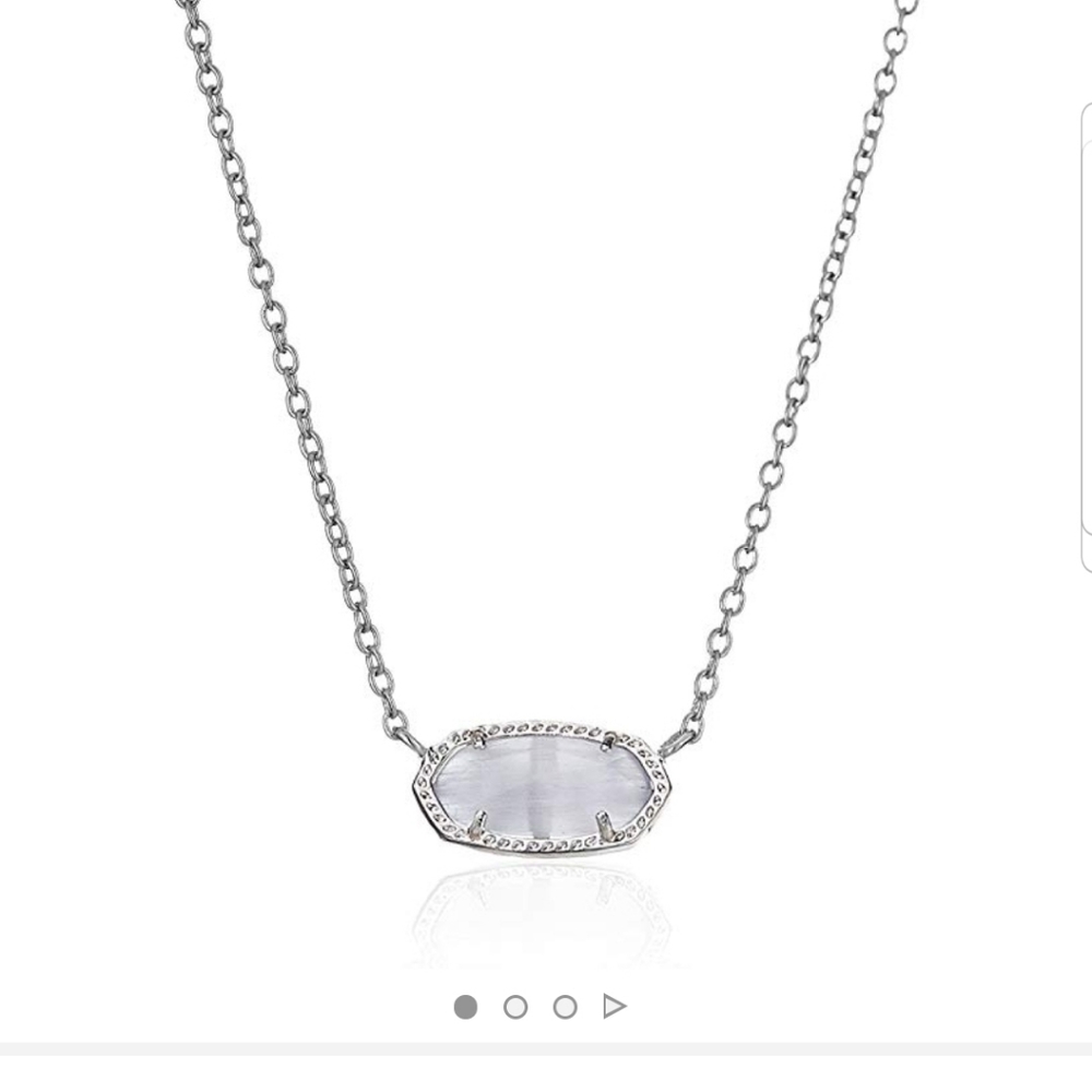 Kendra Scott necklace